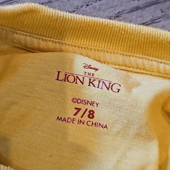 Simba Lion King t shirt size 7/8 - Picture 4 of 8
